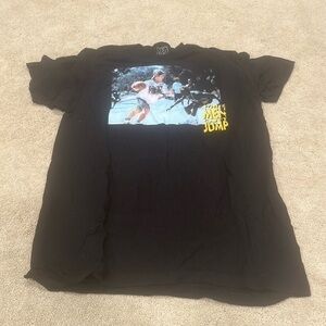 Men’s large white man can’t jump t shirt